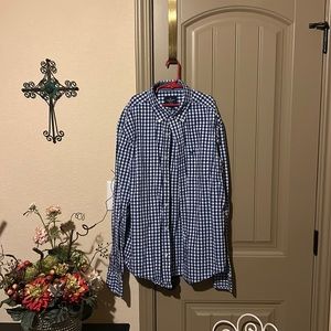 American Eagle Button Down Collared Shirt